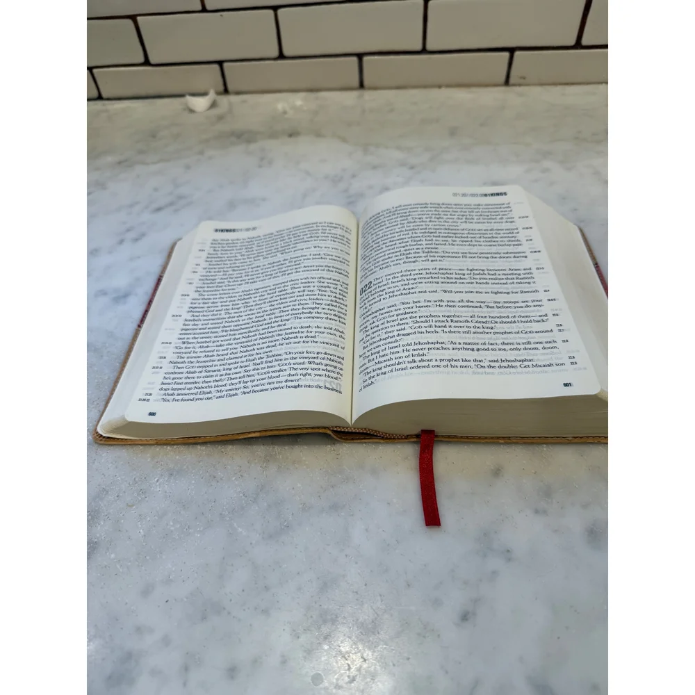 The Message Remix Bible Eugene‎ Peterson Think Edition Burgundy Tan